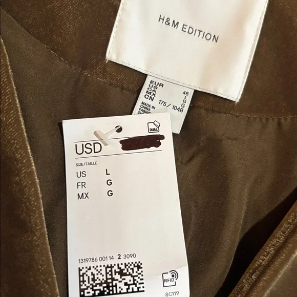 H&M Holiday 2025 Women's Velvet Blazer/Jacket (dark khaki green) size M & L. NWT - Picture 9 of 9